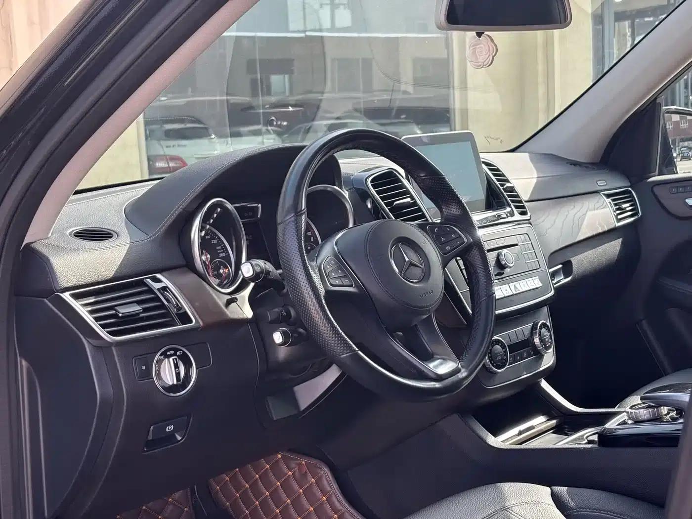 2016 Mercedes-Benz GLS 400 4MATIC Dynamic — миниатюра 6