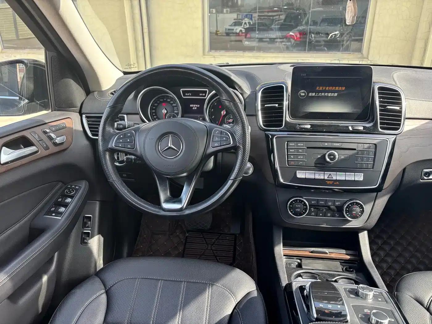 2016 Mercedes-Benz GLS 400 4MATIC Dynamic — миниатюра 7