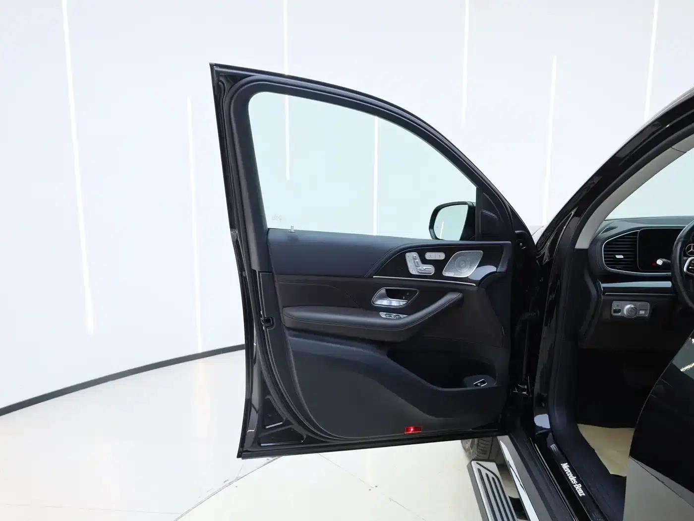 Mercedes-Benz GLS 2021 Facelift GLS 450 4MATIC Fashion Model — миниатюра 15