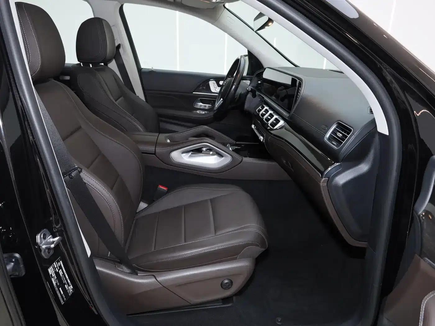 Mercedes-Benz GLS 2021 Facelift GLS 450 4MATIC Fashion Model — миниатюра 31