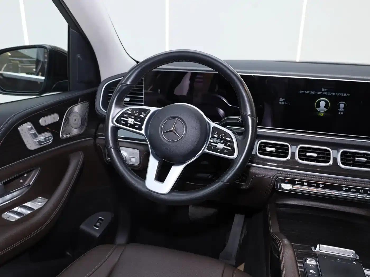 Mercedes-Benz GLS 2021 Facelift GLS 450 4MATIC Fashion Model — миниатюра 33