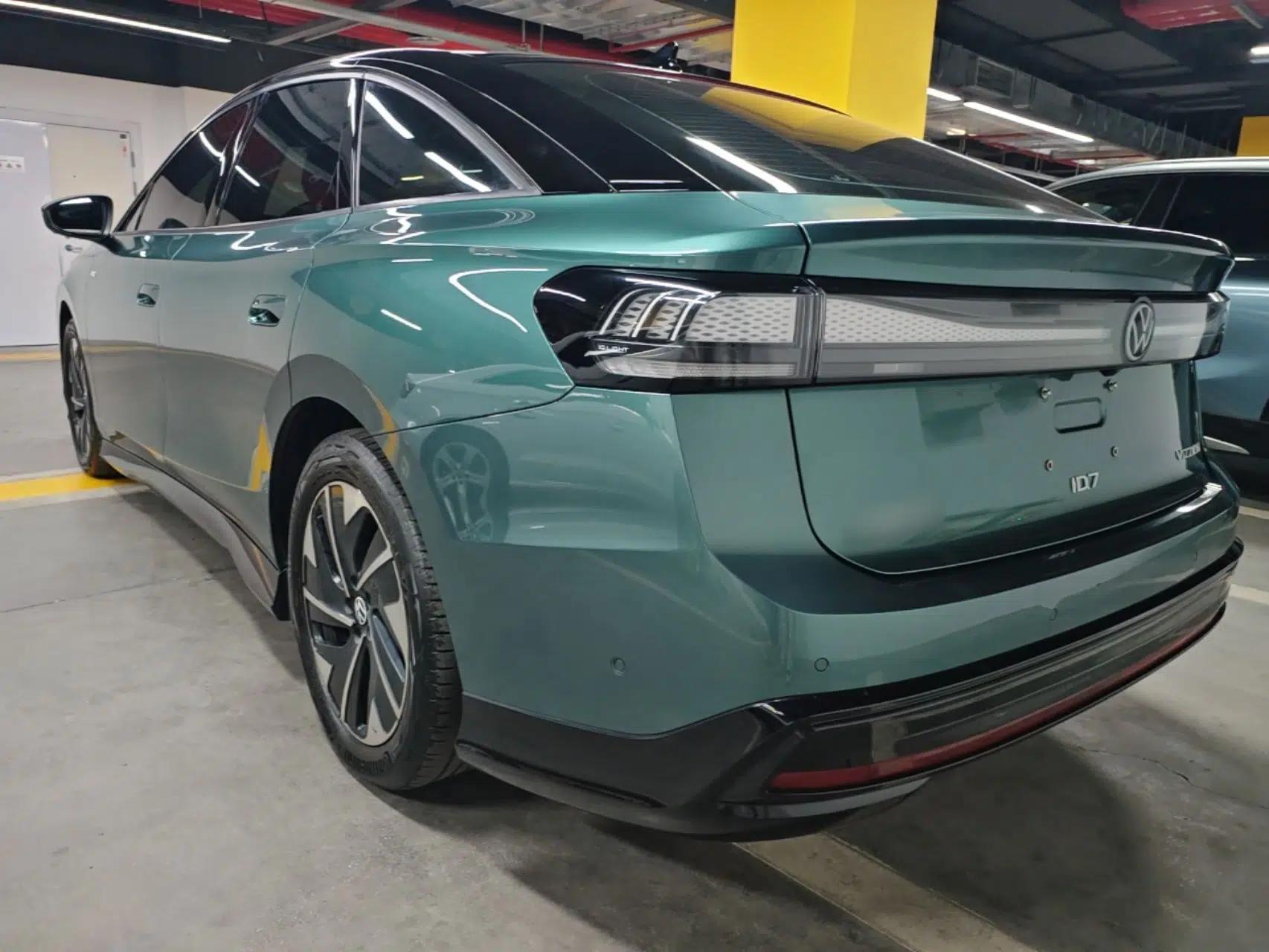 Volkswagen ID.7 VIZZION 2024 First Edition — миниатюра 4