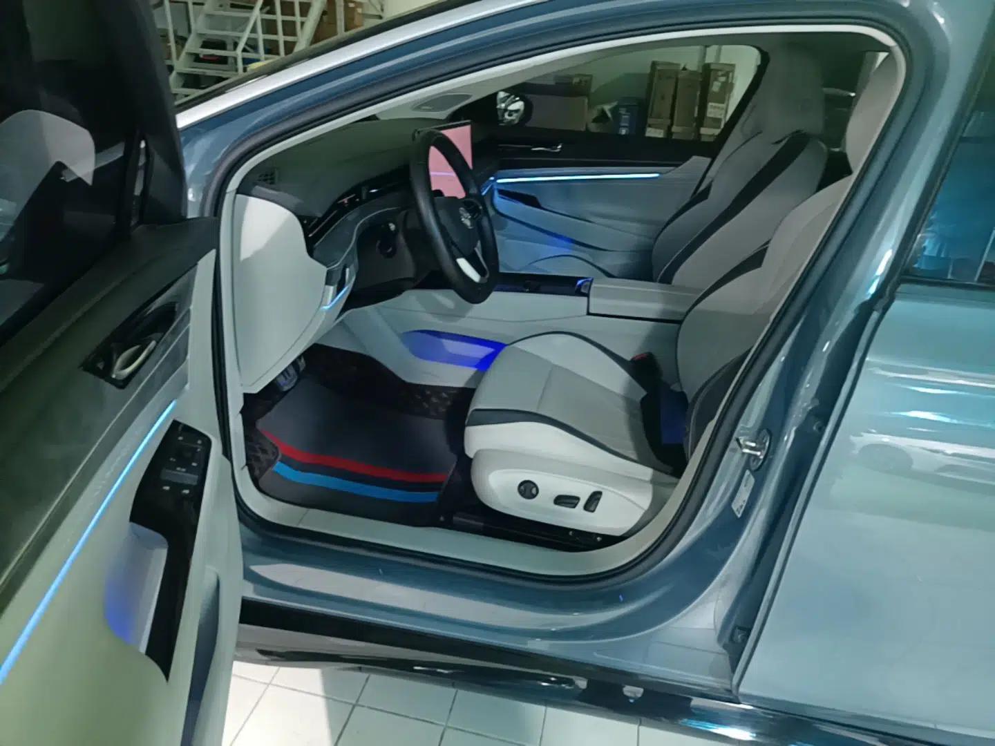 Volkswagen ID.7 VIZZION 2024 First Edition — миниатюра 18