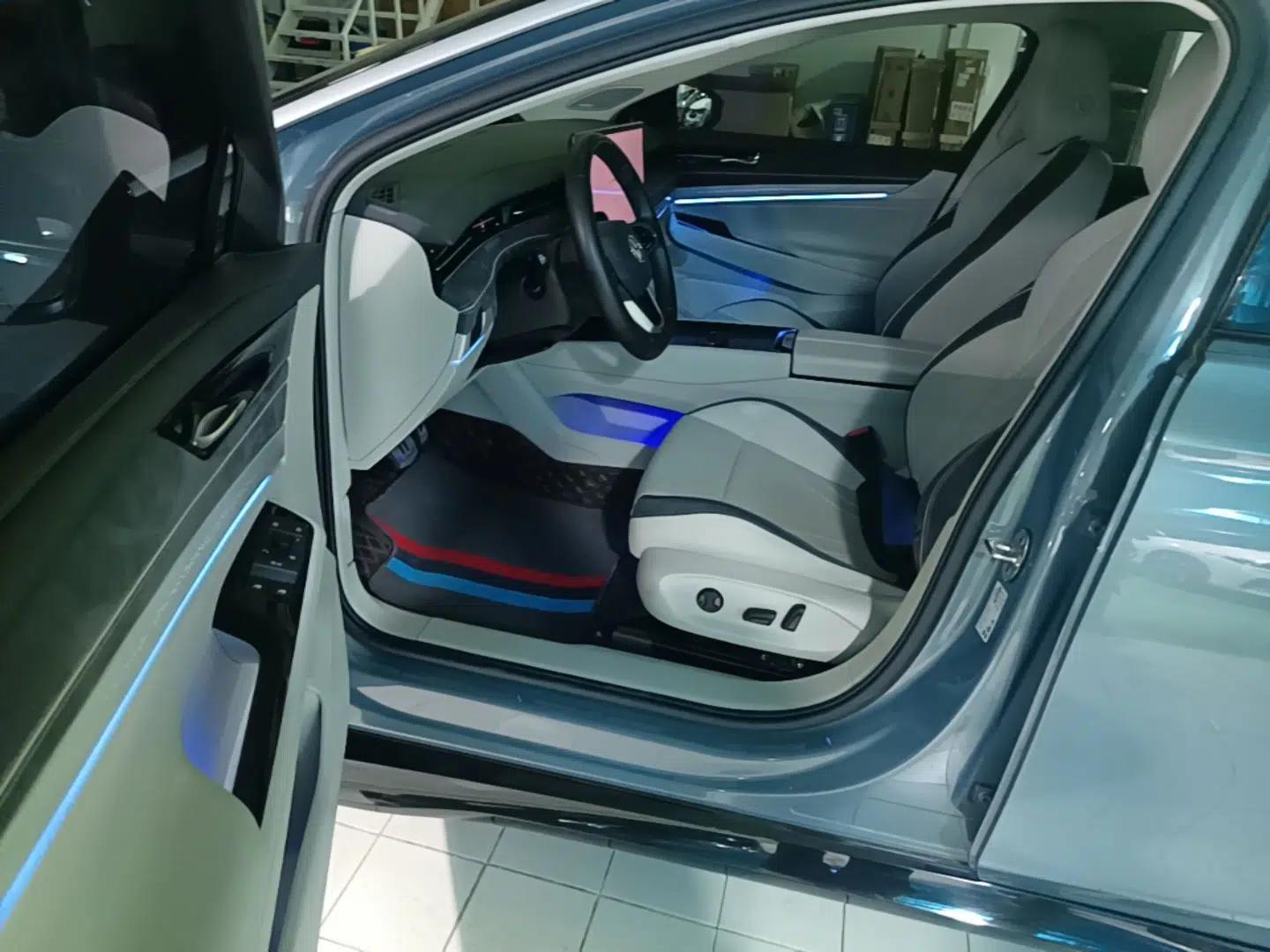 Volkswagen ID.7 VIZZION 2024 First Edition — миниатюра 19