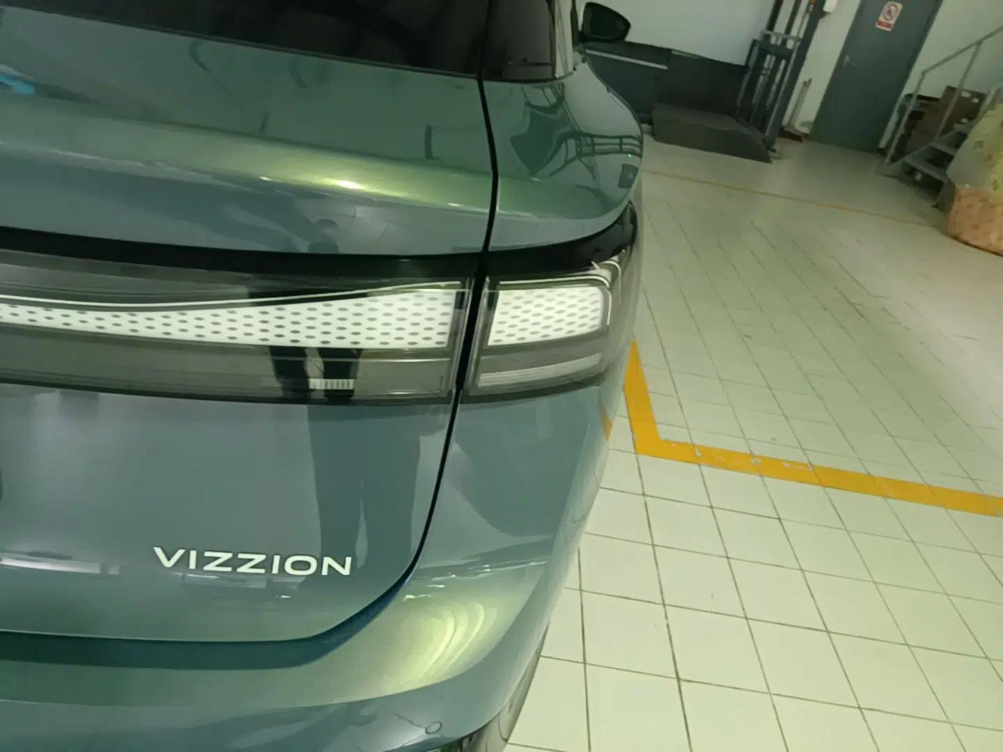 Volkswagen ID.7 VIZZION 2024 First Edition — миниатюра 7