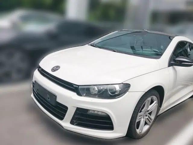 Volkswagen Scirocco 2011 R 2.0TSI