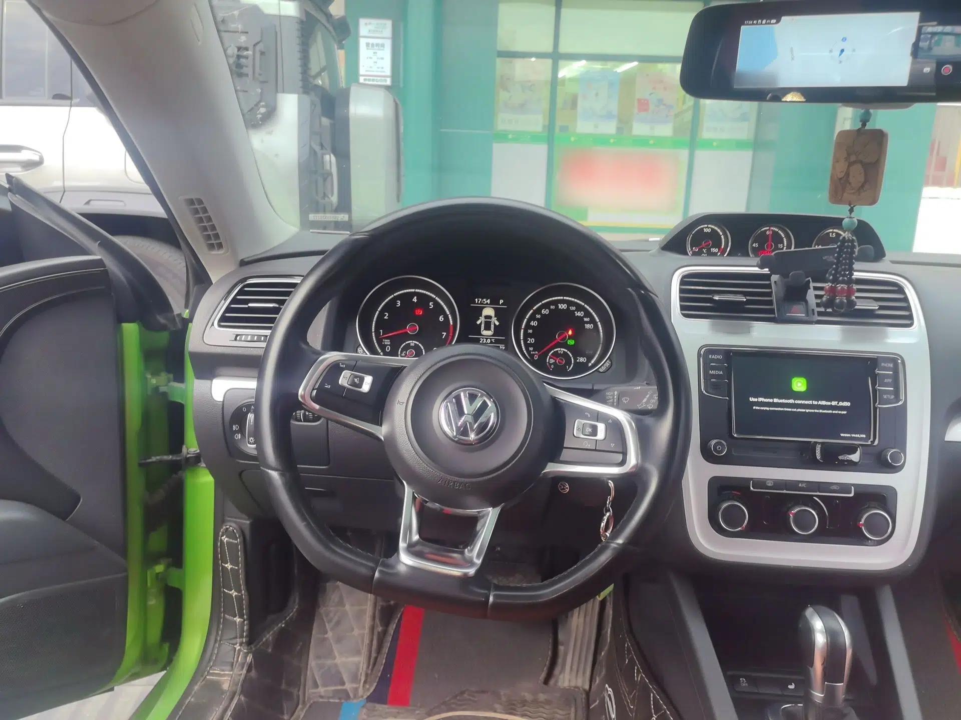 Volkswagen Scirocco 2015 1.4TSI Comfort Edition — миниатюра 11