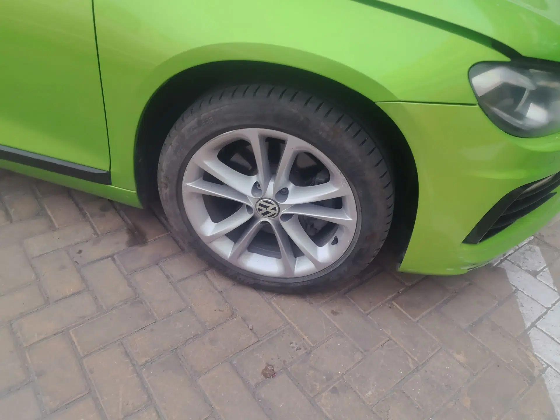 Volkswagen Scirocco 2015 1.4TSI Comfort Edition — миниатюра 8