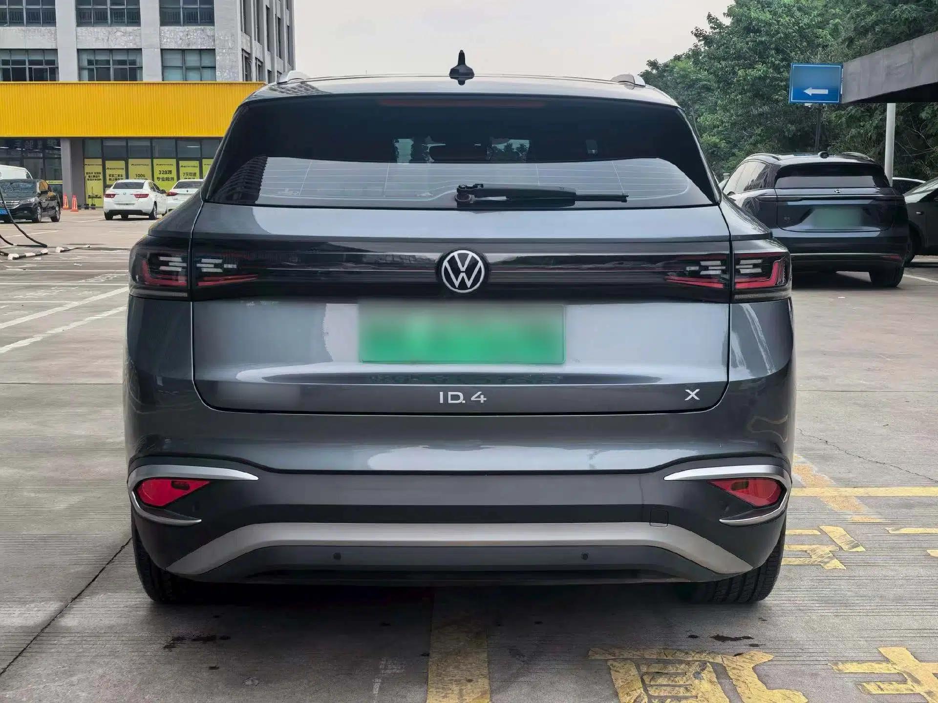 Volkswagen ID.4 X 2022 Smart Enjoyment Long-Range Edition — миниатюра 7