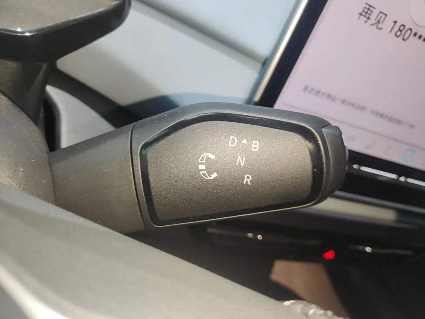 Volkswagen ID.4 X 2025 Smart Version Pure & Intelligent Enjoyment Edition — миниатюра 17