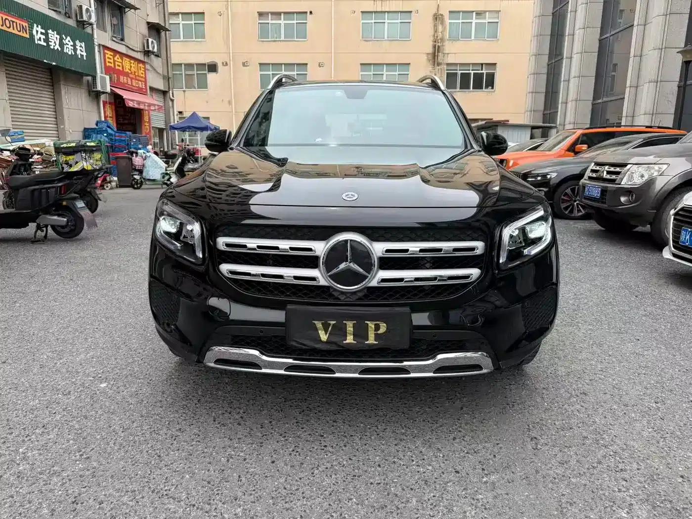 2023 Mercedes-Benz GLB 220 Fashion Edition — миниатюра 1