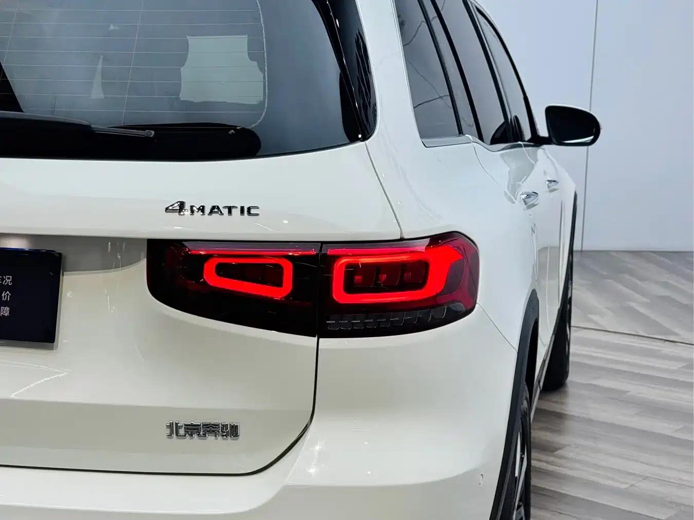 Mercedes-Benz GLB 2021 Fashion Edition — миниатюра 21