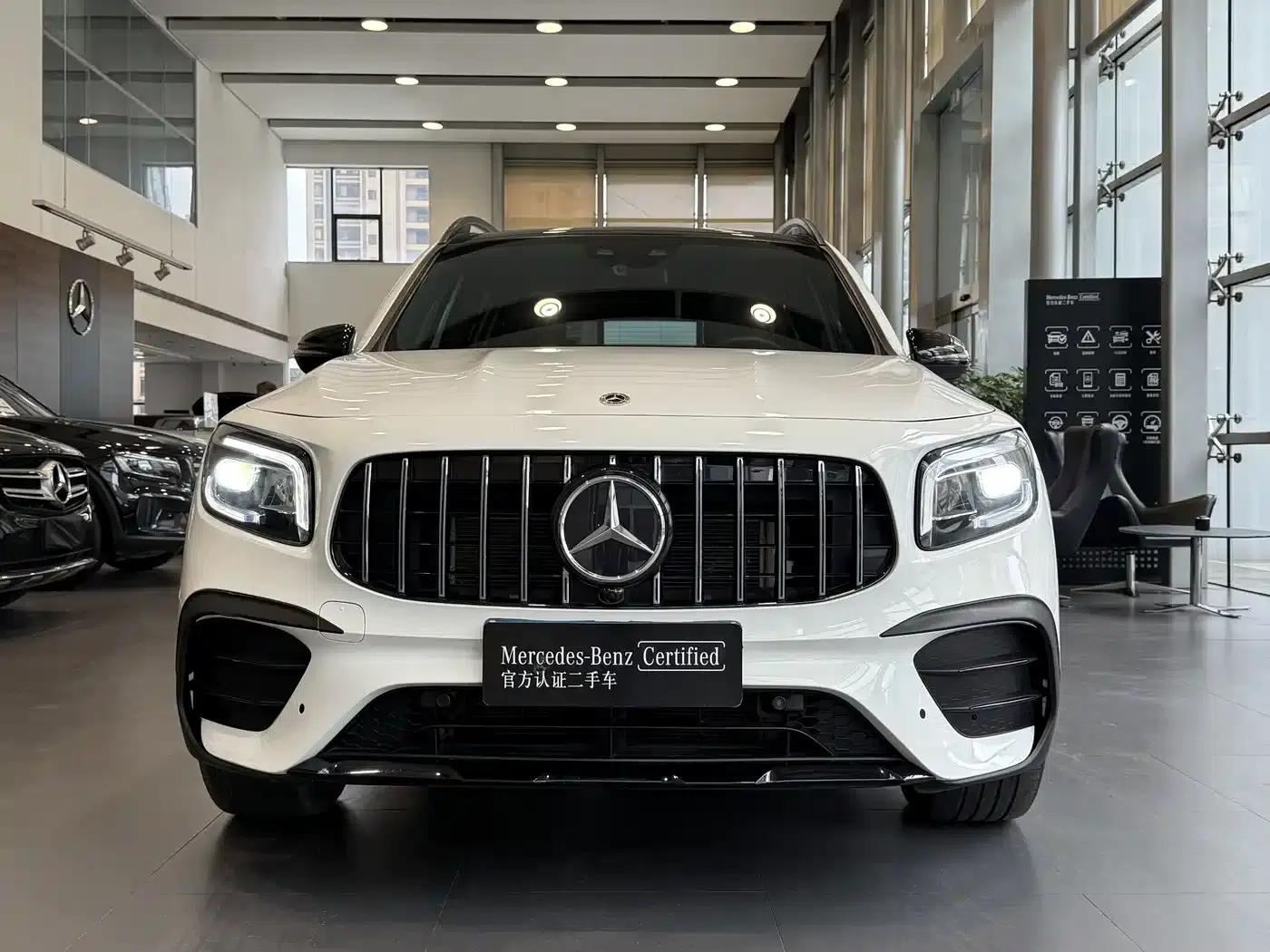 2023 Mercedes-Benz GLB 220 4MATIC — миниатюра 2