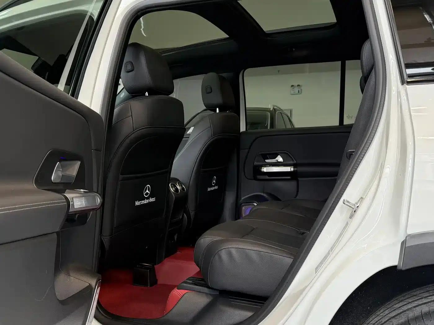 2023 Mercedes-Benz GLB 220 4MATIC — миниатюра 11