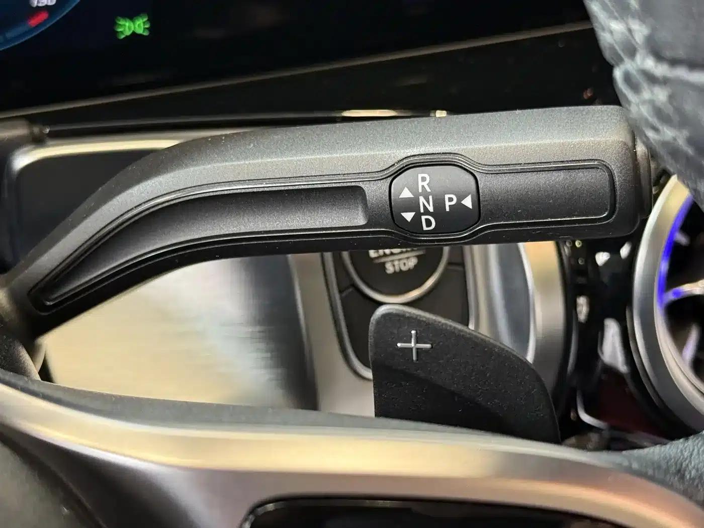 2023 Mercedes-Benz GLB 220 4MATIC — миниатюра 24