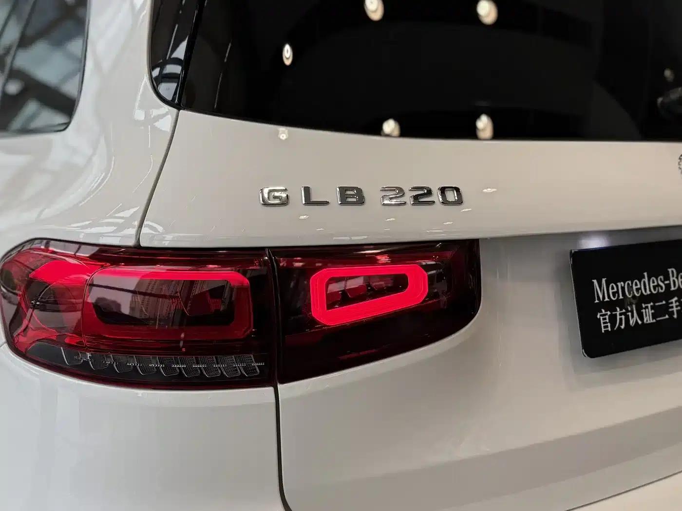 2023 Mercedes-Benz GLB 220 4MATIC — миниатюра 25