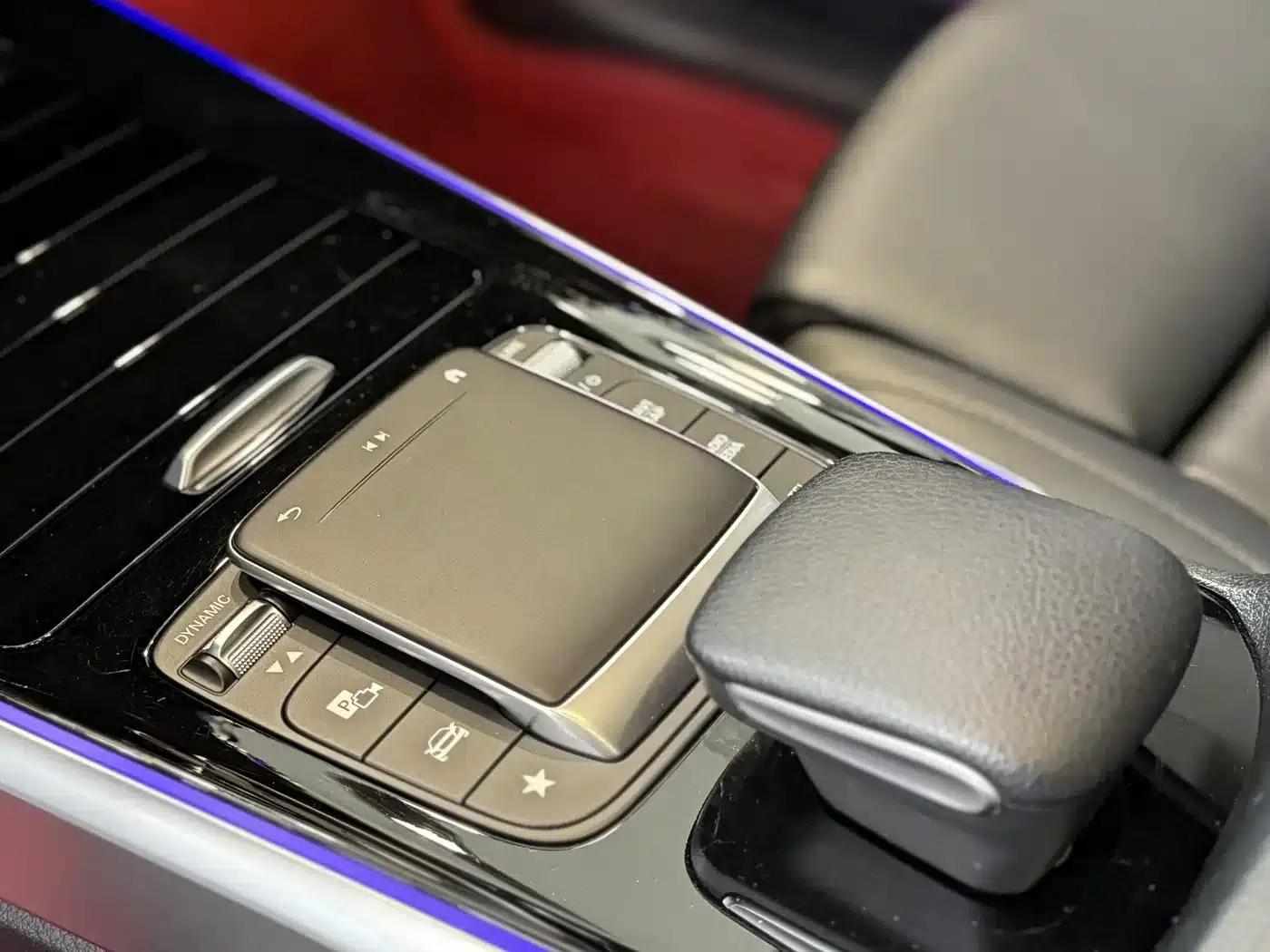2023 Mercedes-Benz GLB 220 4MATIC — миниатюра 28