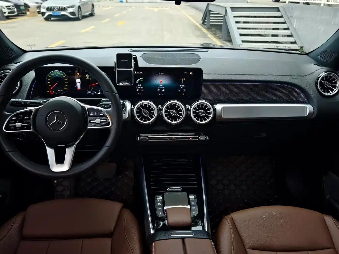 2023 Mercedes-Benz GLB 220 Dynamic — миниатюра 13