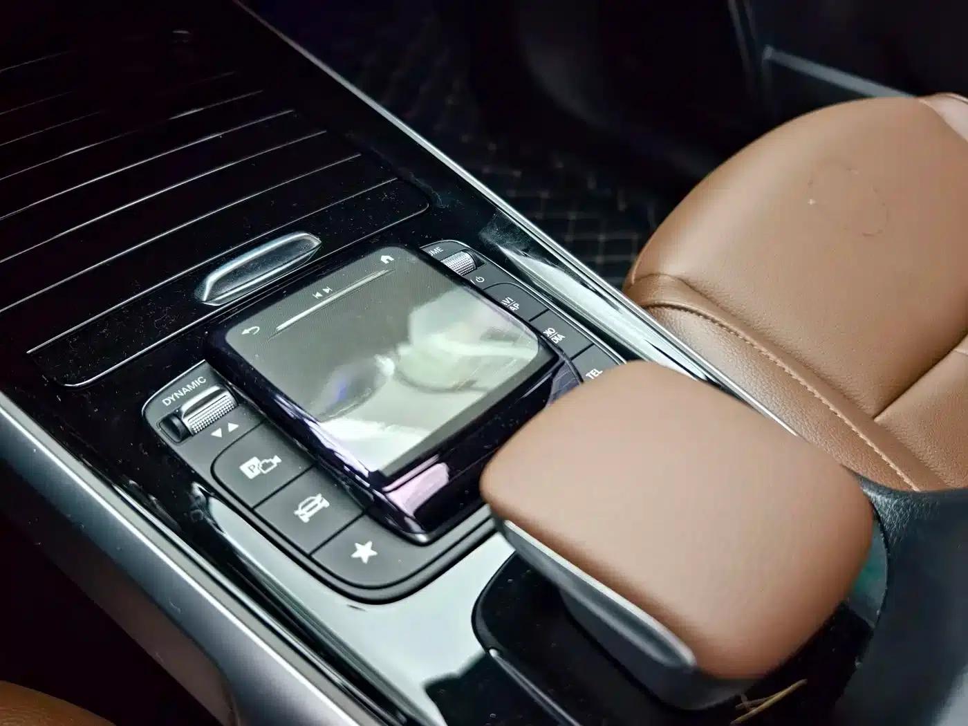 2023 Mercedes-Benz GLB 220 Dynamic — миниатюра 16