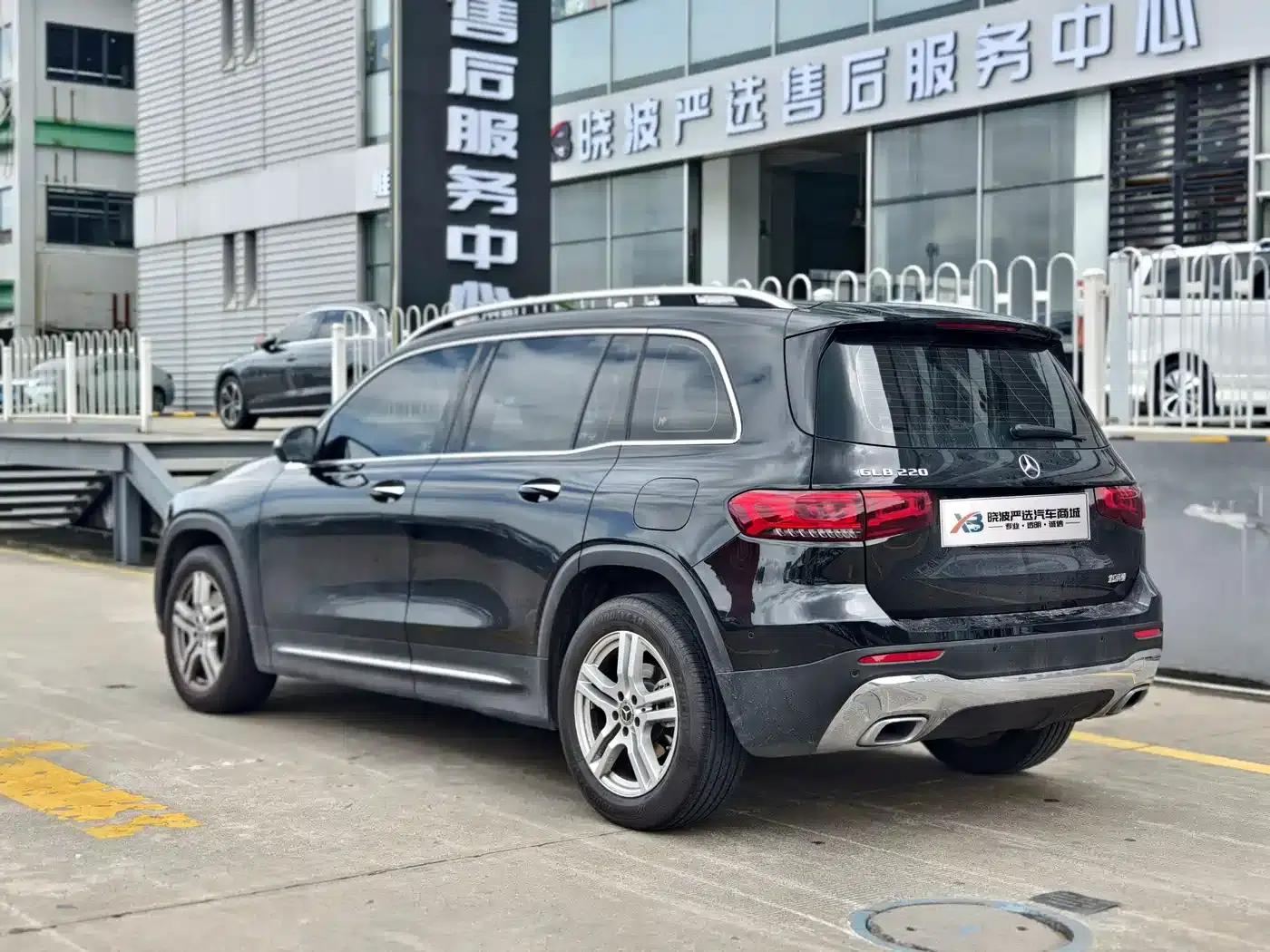 2023 Mercedes-Benz GLB 220 Dynamic — миниатюра 4
