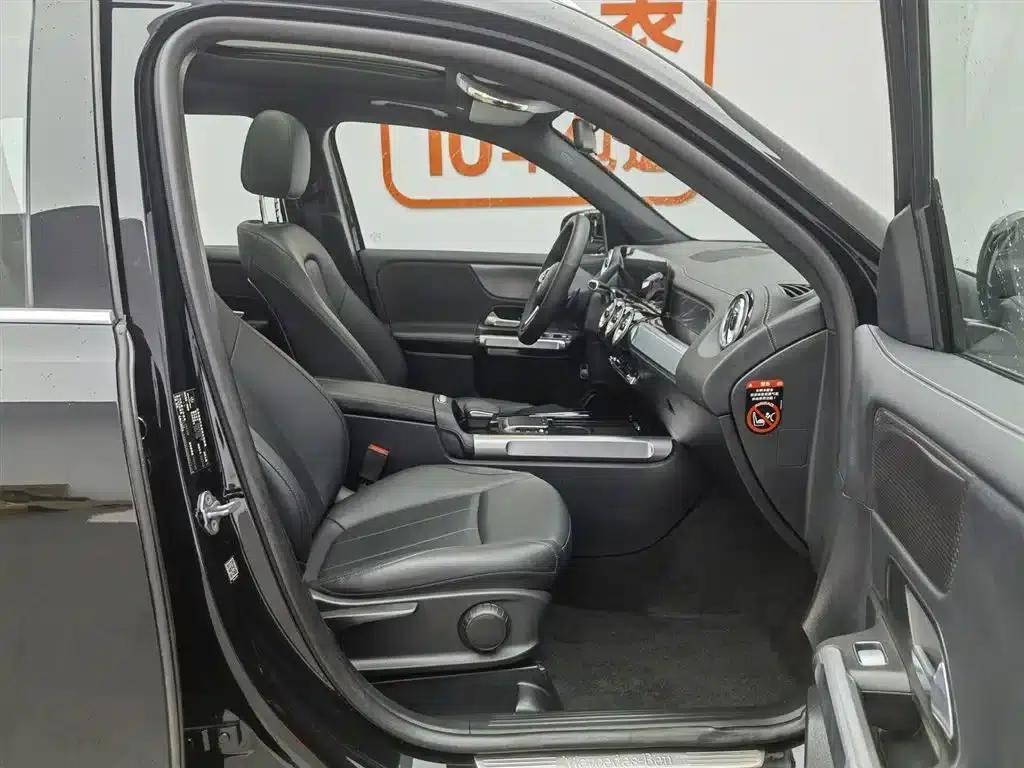 2022 Mercedes-Benz GLB 220 Dynamic — миниатюра 23
