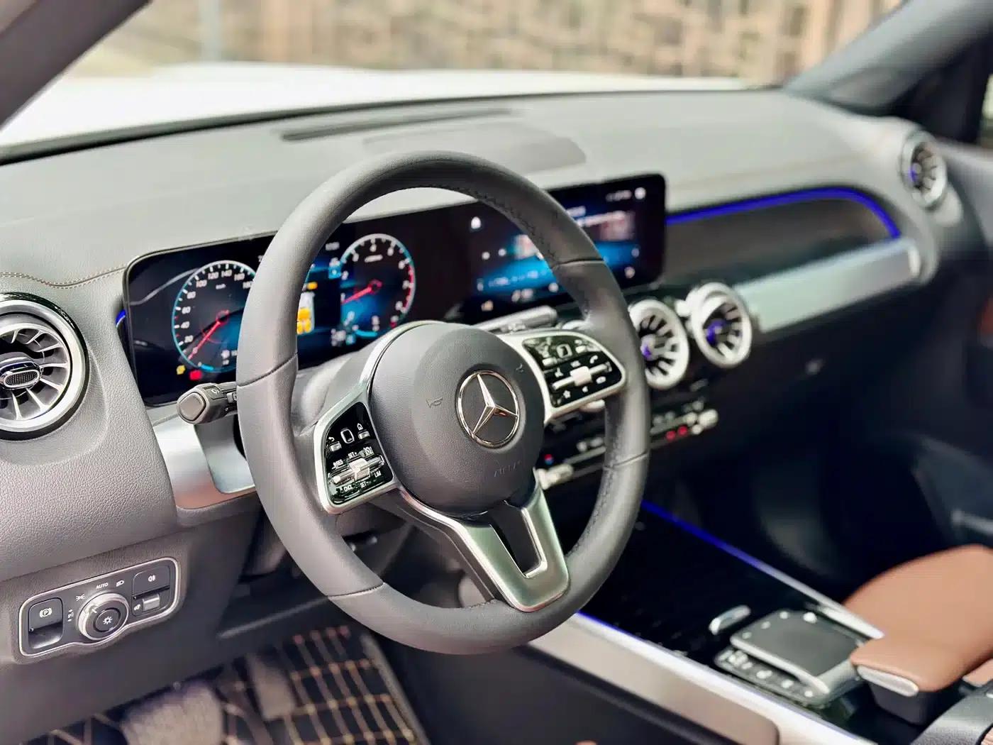 Mercedes-Benz GLB 2021 Fashion Edition — миниатюра 32