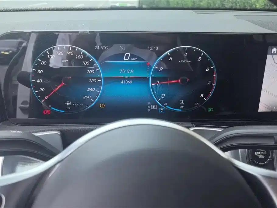 Mercedes-Benz GLB 2022 Fashion Edition — миниатюра 14