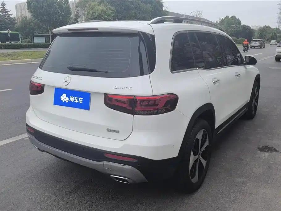 Mercedes-Benz GLB 2022 Fashion Edition — миниатюра 3