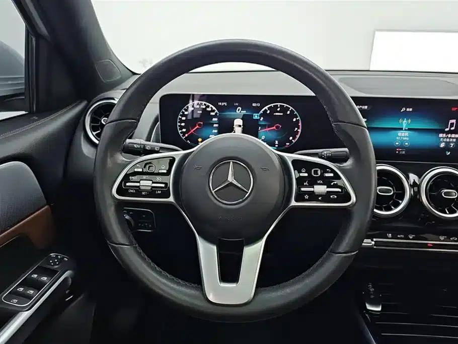 2020 Mercedes-Benz GLB 180 Fashion Edition — миниатюра 15