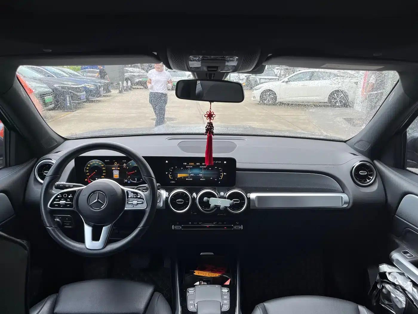 2023 Mercedes-Benz GLB 200 Dynamic — миниатюра 5