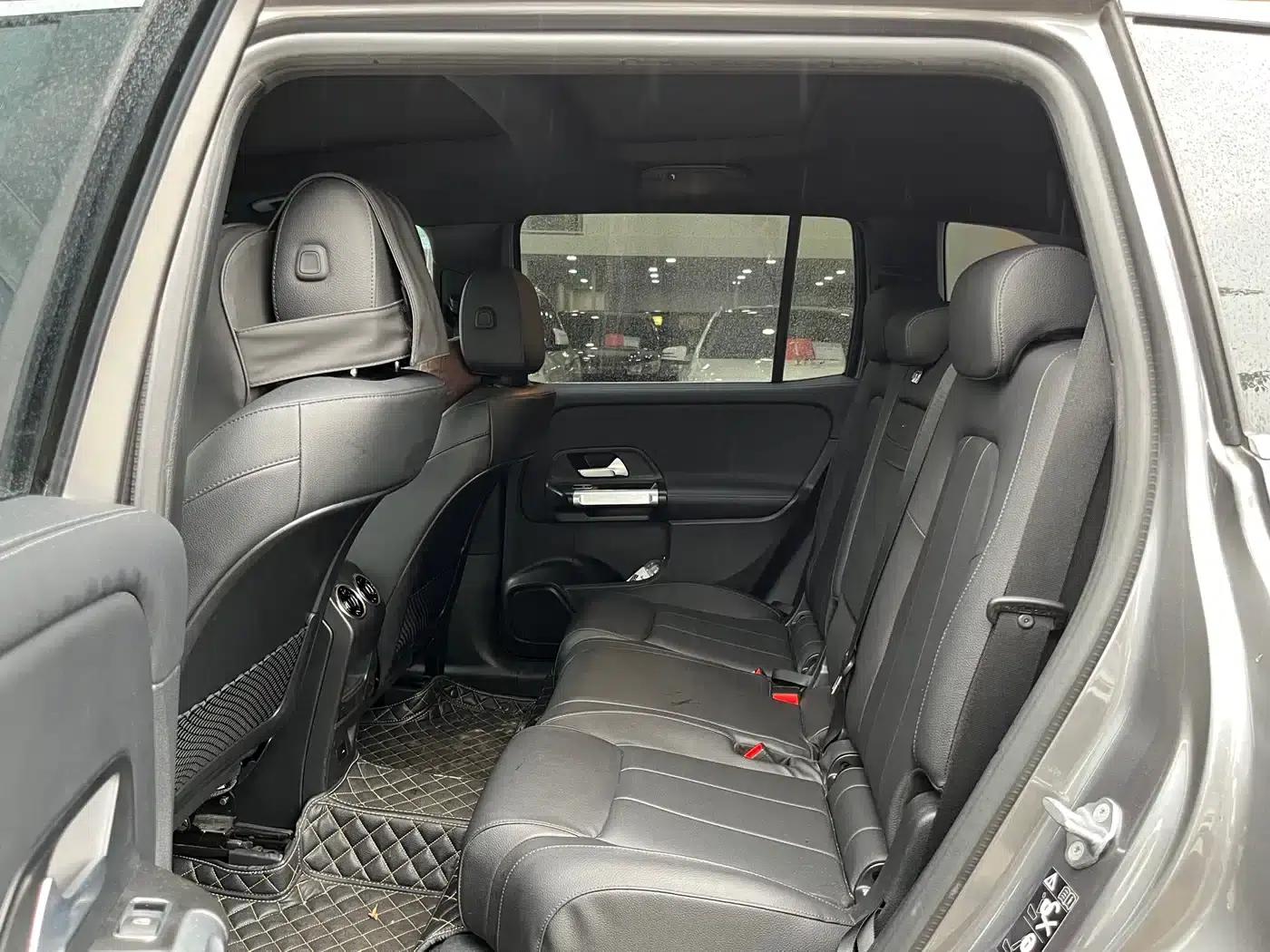 2023 Mercedes-Benz GLB 200 Dynamic — миниатюра 6