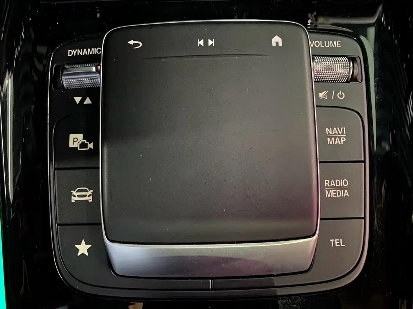 Mercedes-Benz GLB 2022 Facelift II GLB 200 Dynamic — миниатюра 17