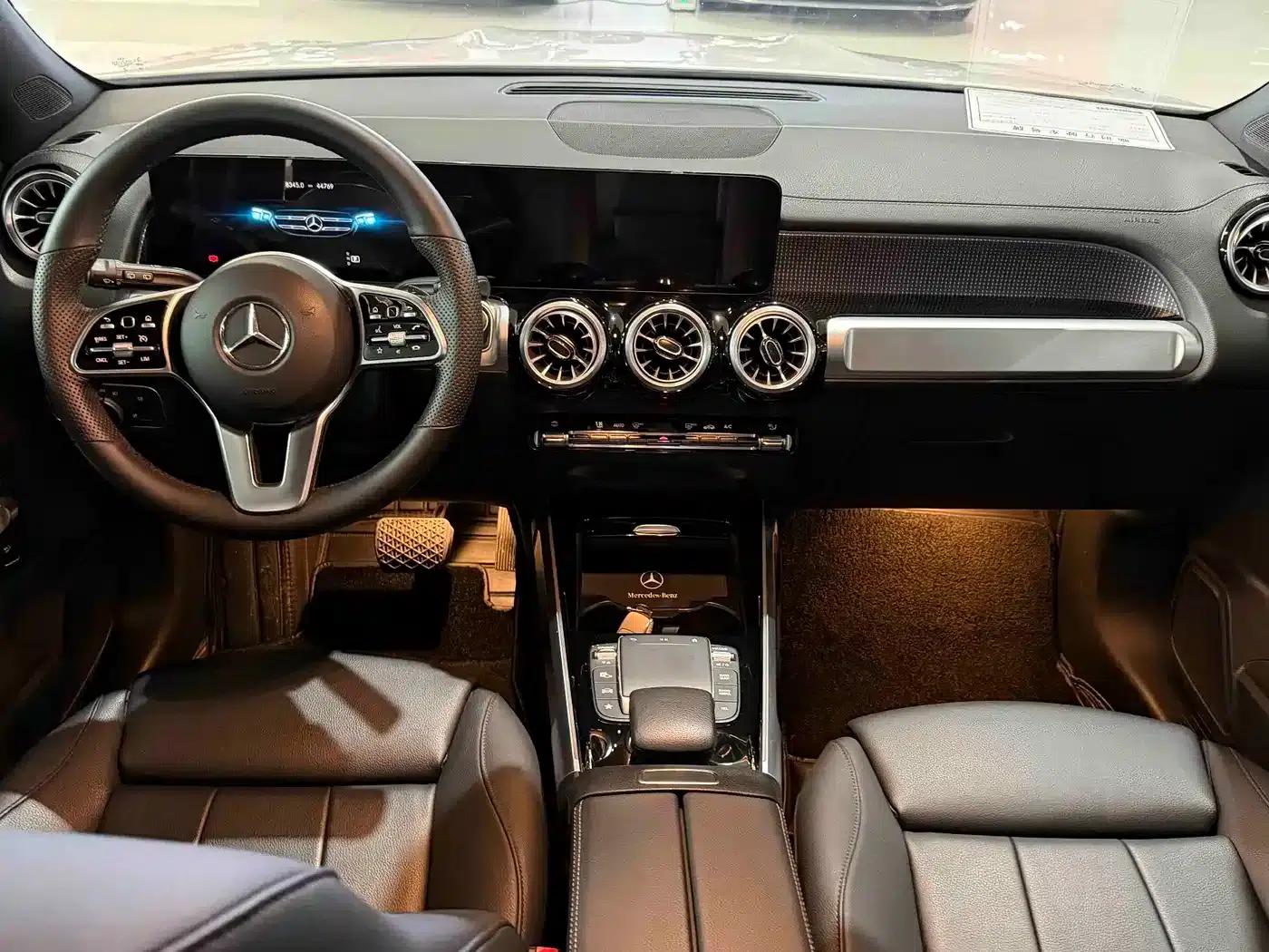 2023 Mercedes-Benz GLB 220 Fashion Edition — миниатюра 6