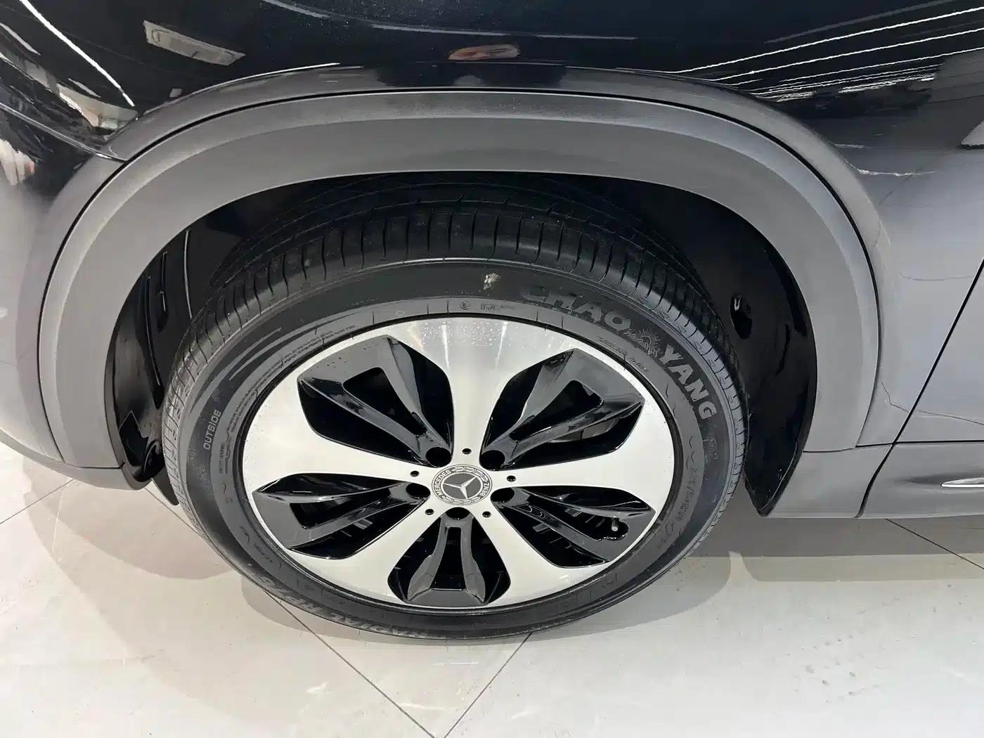 Mercedes-Benz GLB 2021 Fashion Edition — миниатюра 13