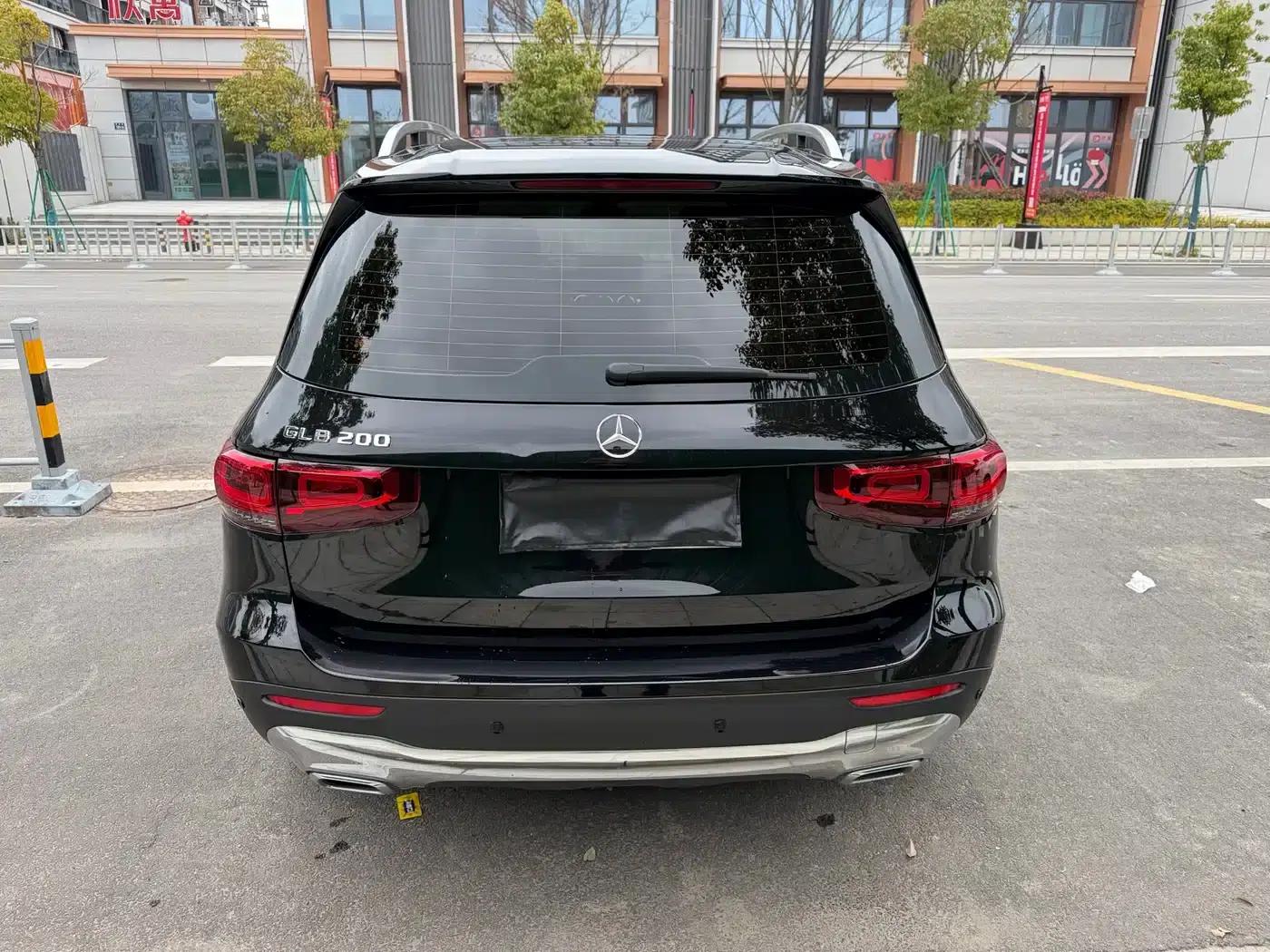 2023 Mercedes-Benz GLB 200 Dynamic — миниатюра 10