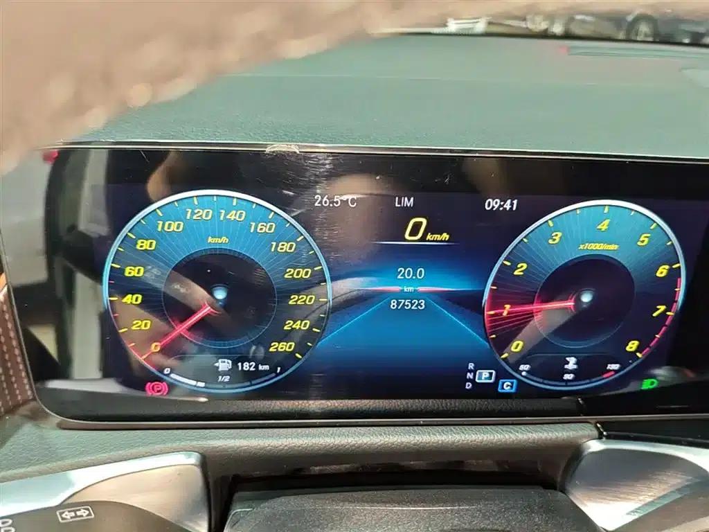 2022 Mercedes-Benz GLB 220 Dynamic — миниатюра 12