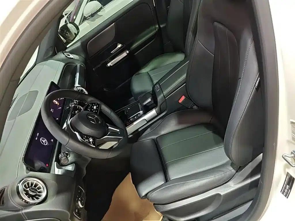 2022 Mercedes-Benz GLB 220 Dynamic — миниатюра 15