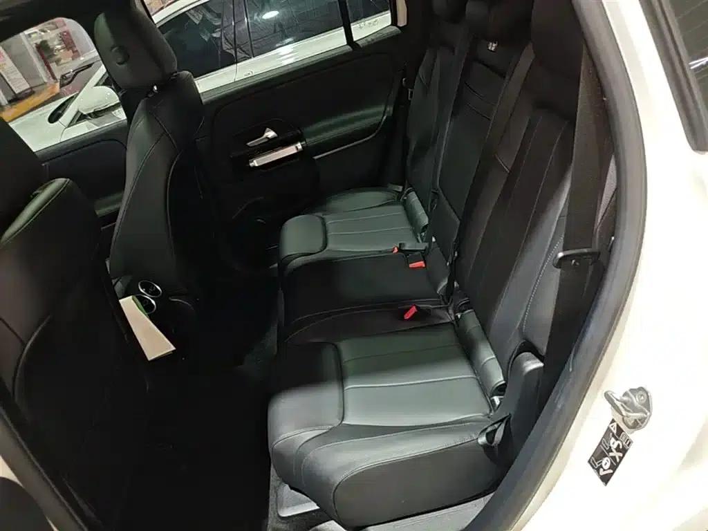 2022 Mercedes-Benz GLB 220 Dynamic — миниатюра 17