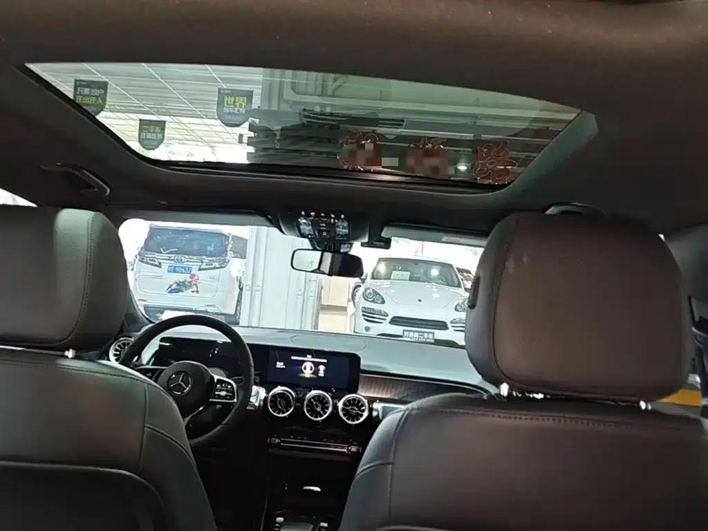 2022 Mercedes-Benz GLB 220 Dynamic — миниатюра 18