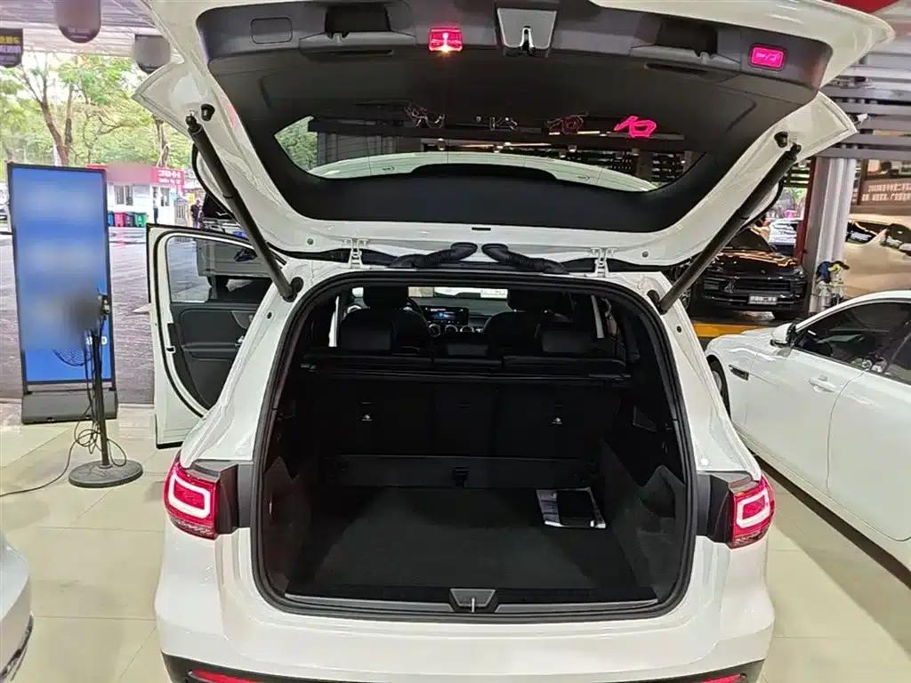 2022 Mercedes-Benz GLB 220 Dynamic — миниатюра 19