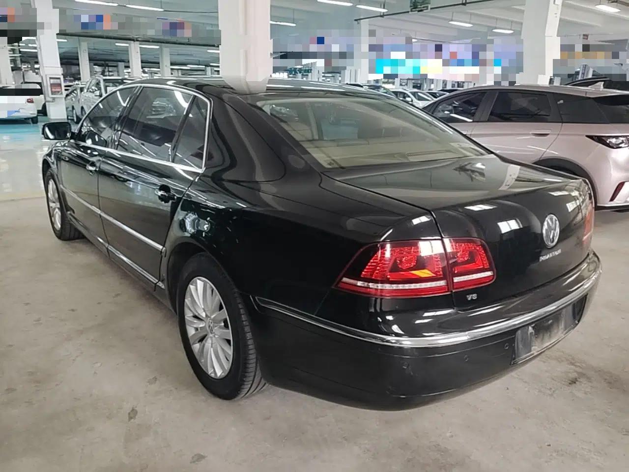 Volkswagen Phaeton 2014 3.0L Business Model — миниатюра 7