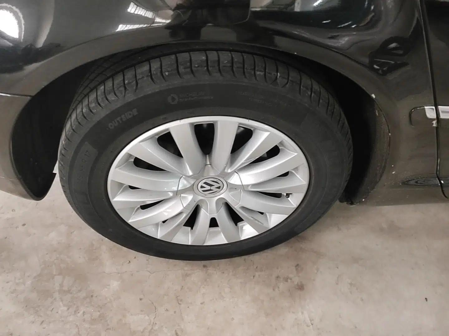 Volkswagen Phaeton 2014 3.0L Business Model — миниатюра 10