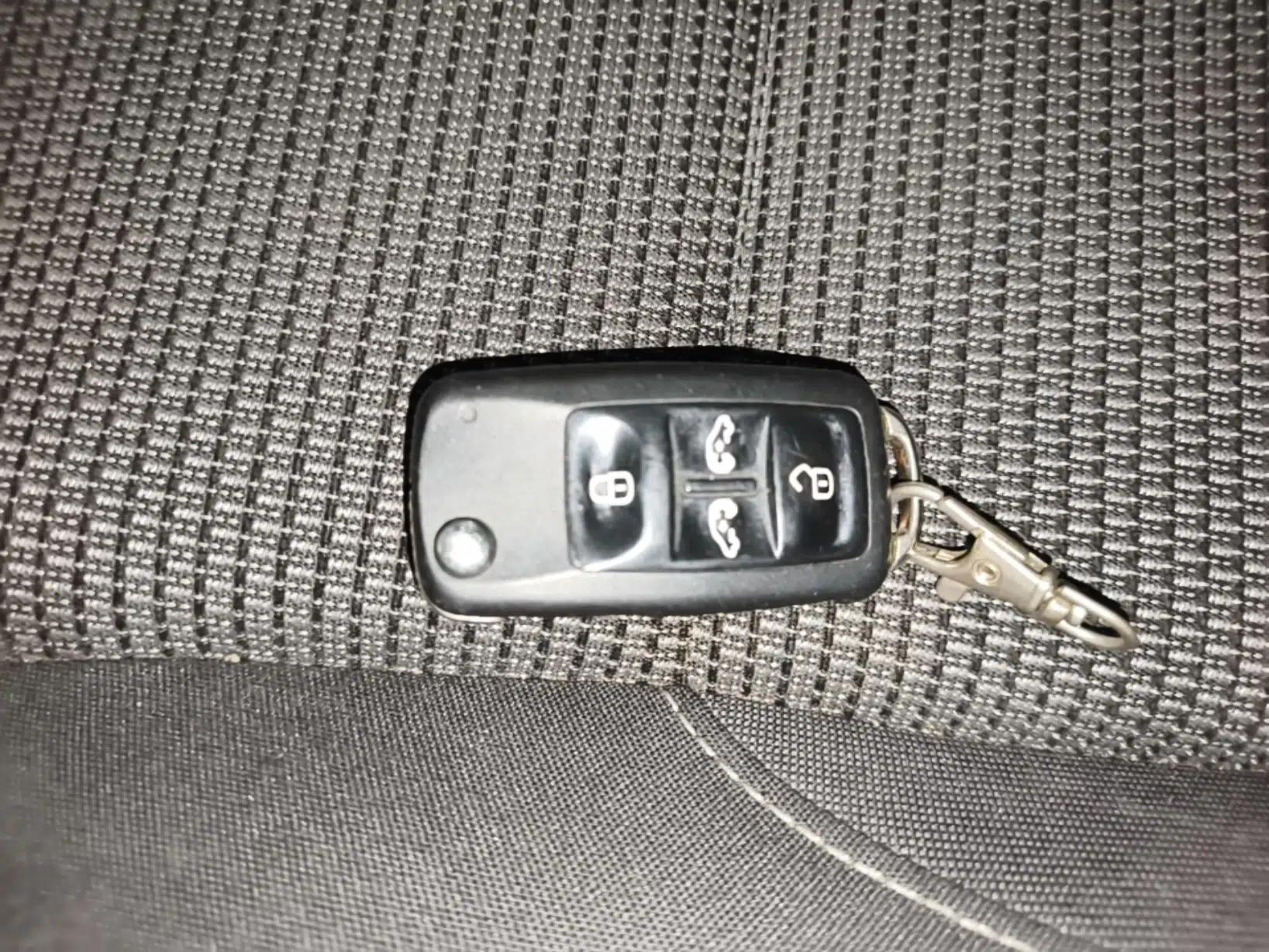 Volkswagen Sharan 2018 380TSI Comfort Edition 7-Seater — миниатюра 22