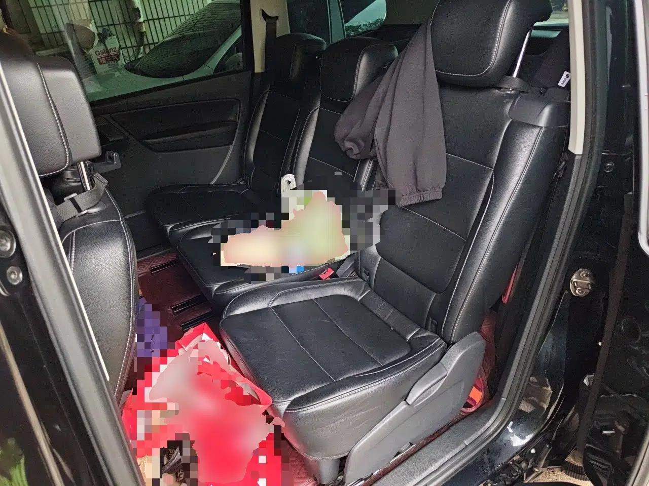 Volkswagen Sharan 2018 380TSI Comfort Edition 7-Seater — миниатюра 18