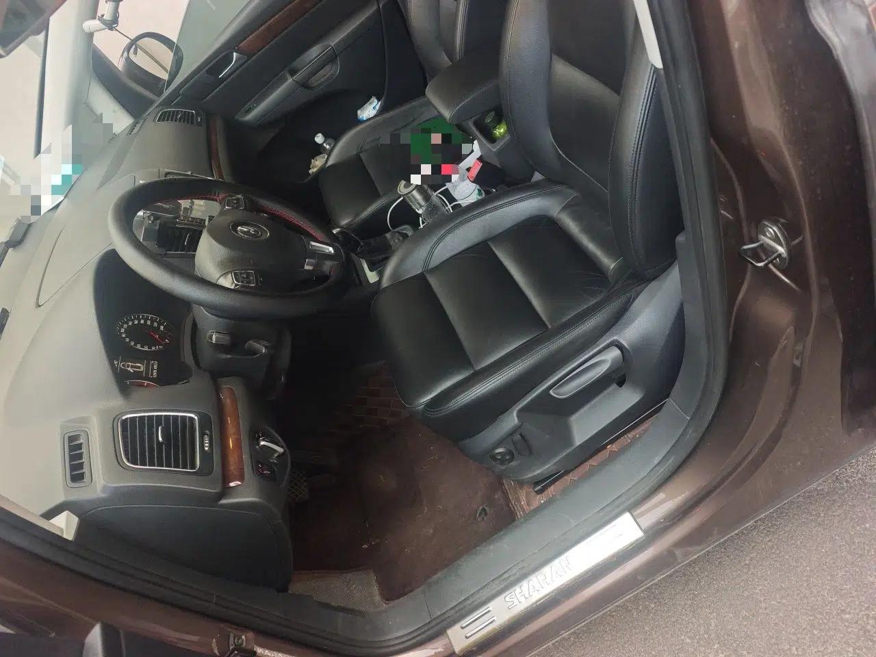 Volkswagen Sharan 2013 1.8TSI Comfort Model — миниатюра 16