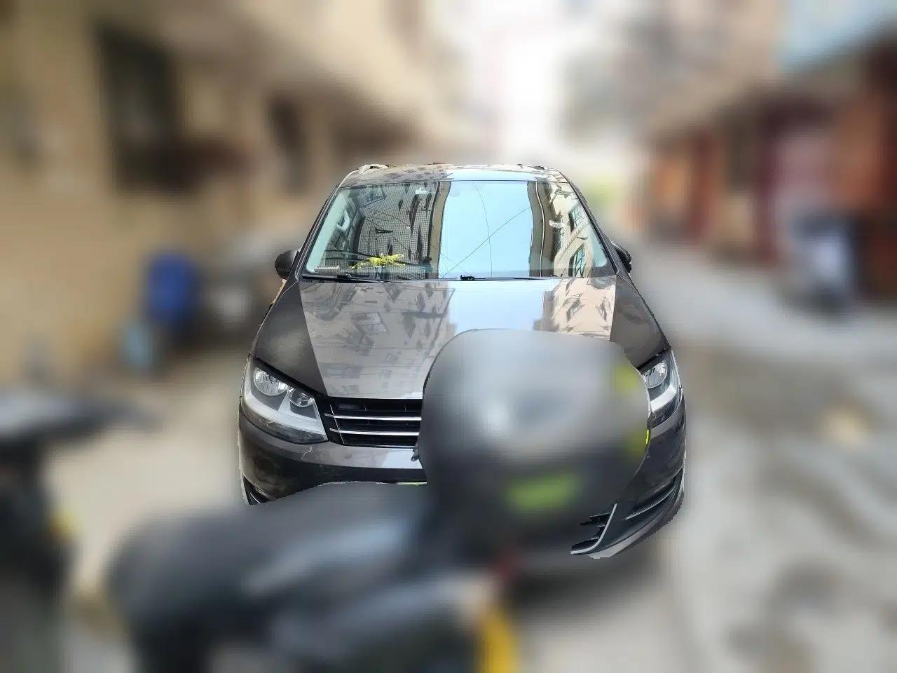 Volkswagen Sharan 2013 1.8TSI Comfort Model Euro IV — миниатюра 2