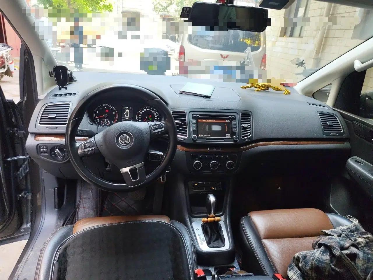 Volkswagen Sharan 2013 1.8TSI Comfort Model Euro IV — миниатюра 10