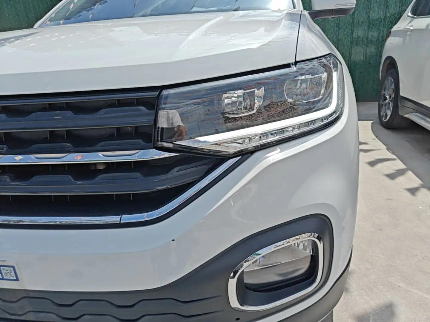 Volkswagen Tacqua 2020 1.5L Automatic Yue — миниатюра 9