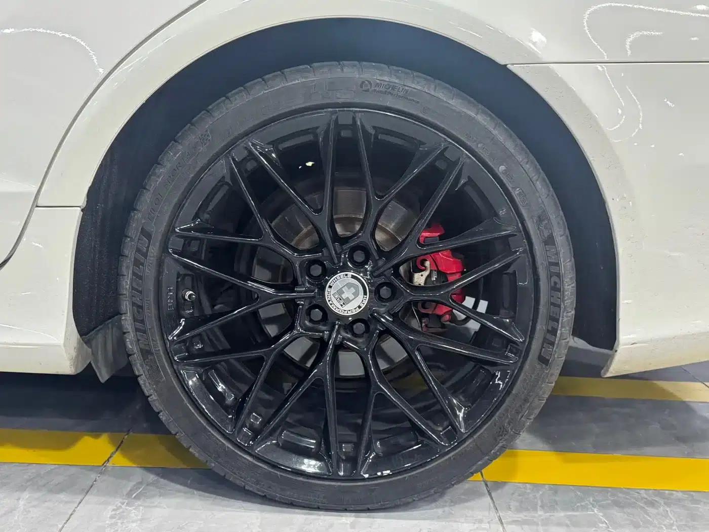 2016 Mercedes-Benz CLS 320 Colorful Edition — миниатюра 14