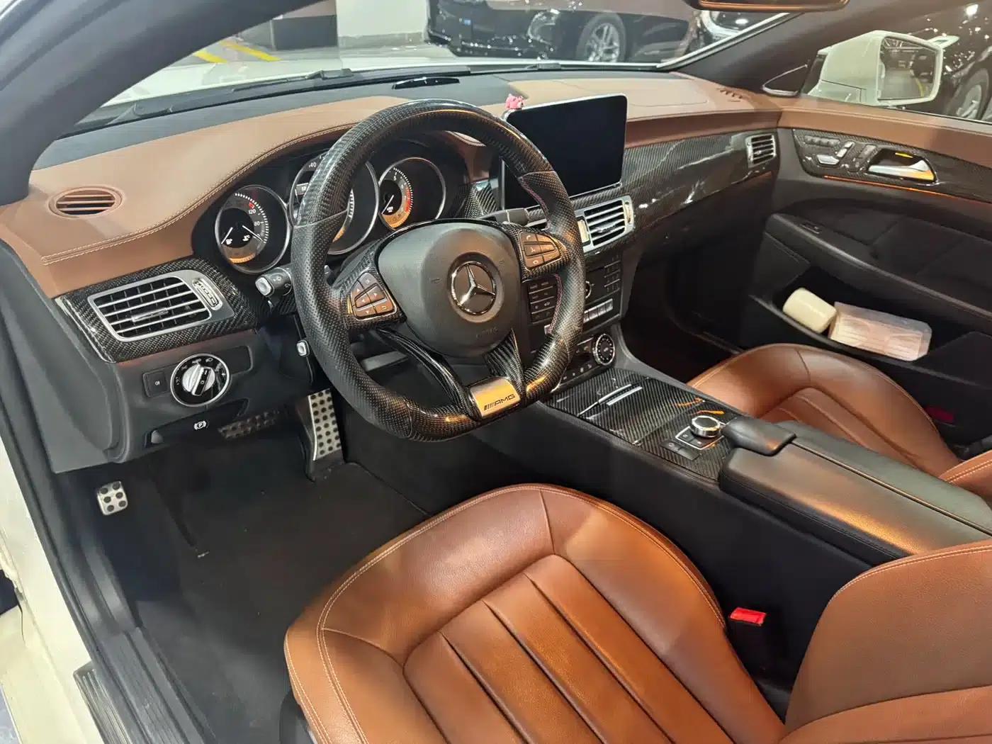 2016 Mercedes-Benz CLS 320 Colorful Edition — миниатюра 7